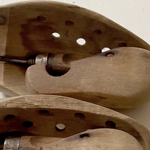 Vintage Wood Shoe Stretchers - Picture 12 of 12